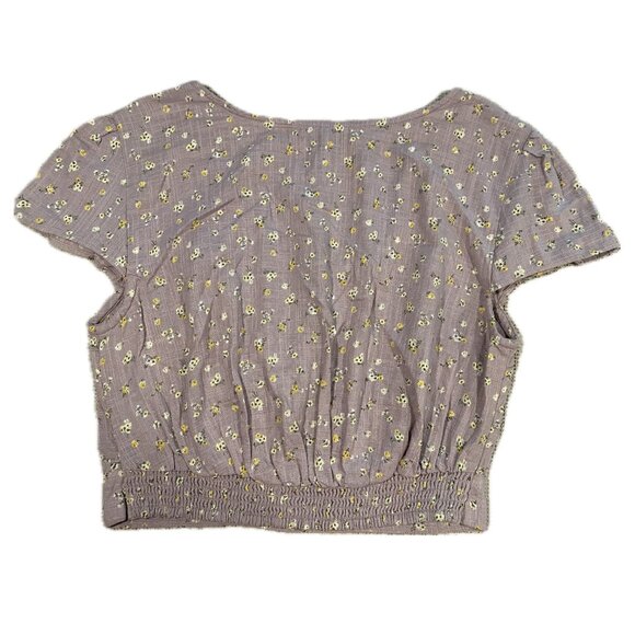 Hollister Keyhole Crop Top - Purple Floral - Size Medium - NWOT - Picture 2 of 7